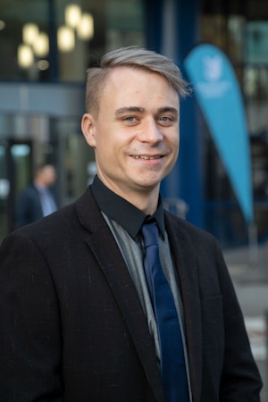 Dean Saunderson